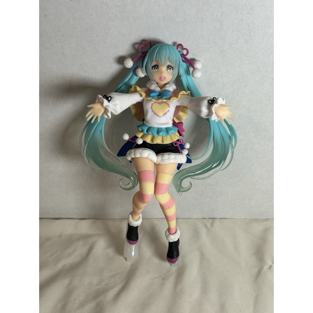 TAITO‎ Hatsune Miku Figure Winter image ver. from Japan Missing Stand
